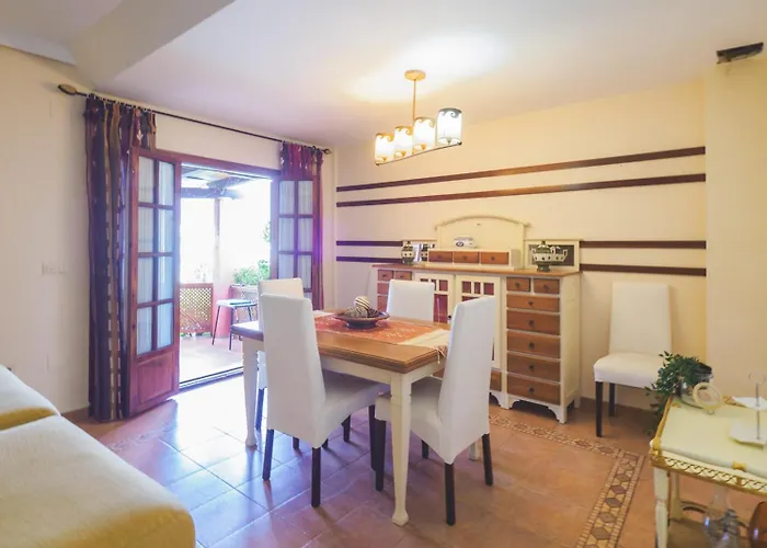 Дом отдыха Estrella Del Mar Эстепона