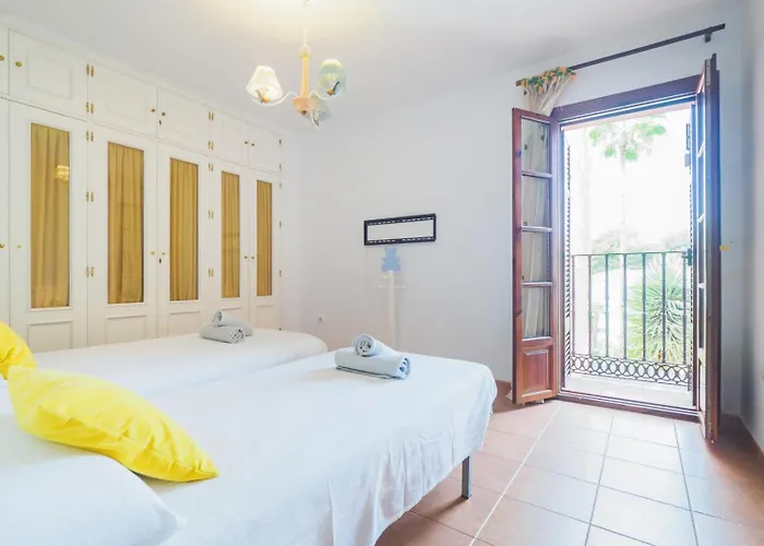 Estrella Del Mar * Эстепона